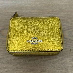 COACH Jewelry/Pill Case